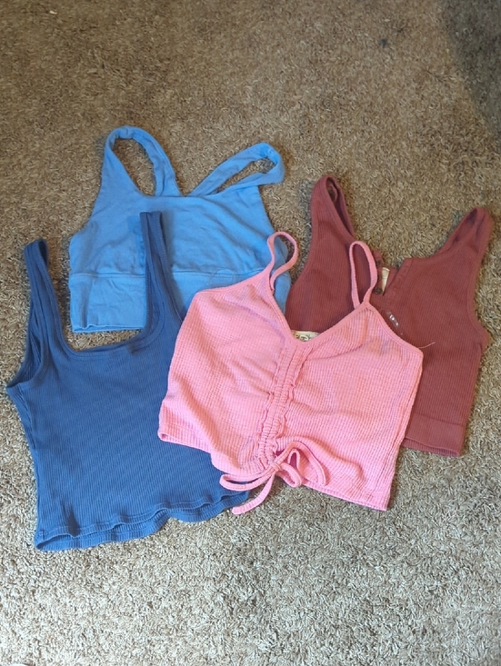 Love Tree Tops - Set of 4 Ribbed Crop Tank Tops - Blue, Light Blue, Pink, Rust